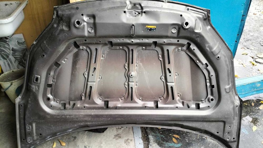капот Kia Sportage
