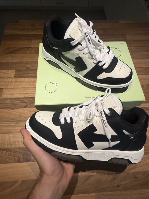 Out Of Office Panda (black/white)