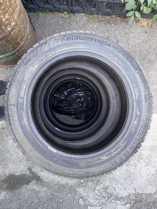 Шины зимние 225/55 R18