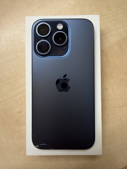 Iphone 15 pro 128 GB