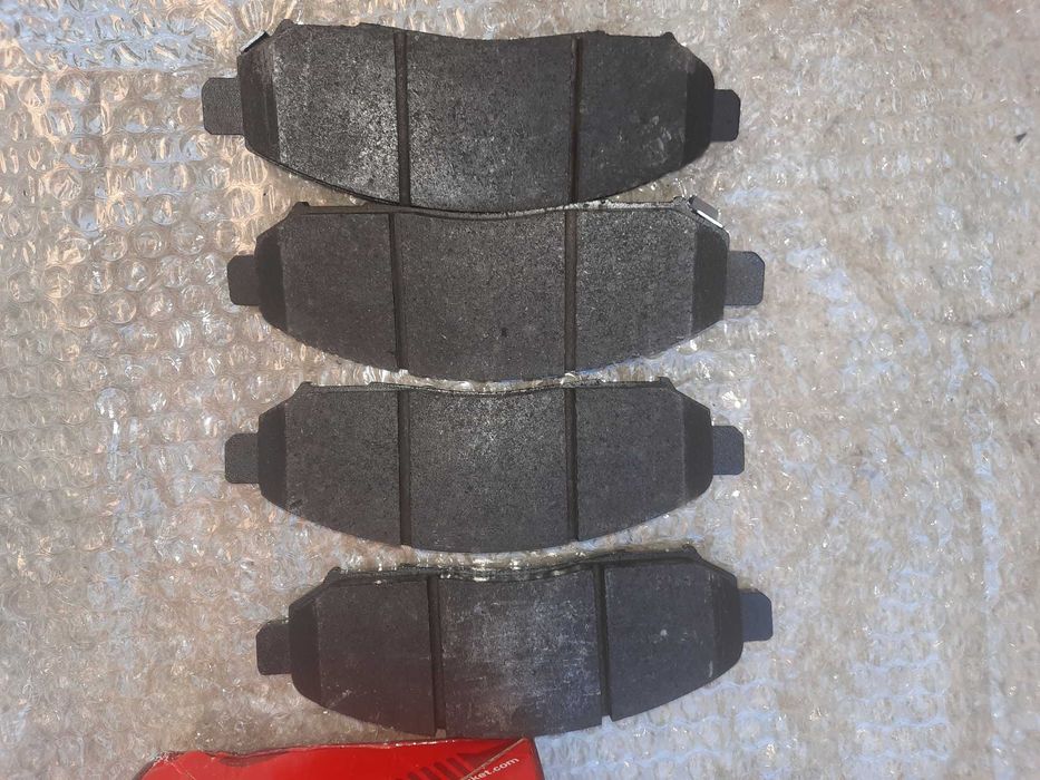 Set placate frana fata Nissan