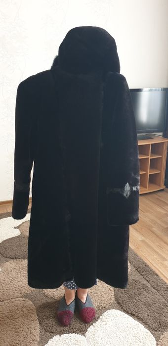 Продам шубу (мутон)