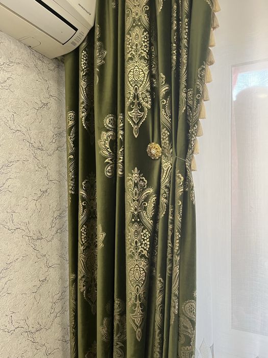 Продам комплект штор и тюль