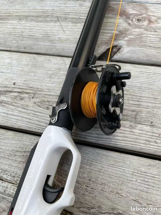 Harpon pescuit subacvatic, arbaleta pesti, scufundari