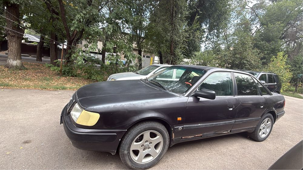 Продам AUDI 100, 1993 года выпуска