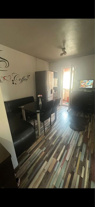 Inchiriez apartament 2 camere 58 mp - complet mobilat si utilat — fotografia 1