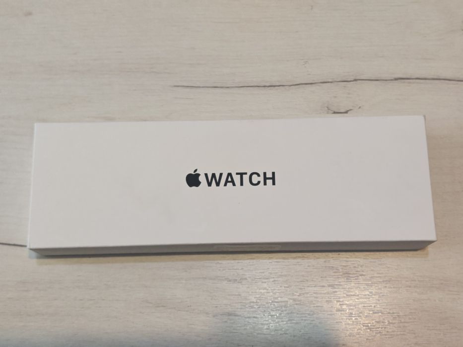 Чисто нов Apple Watch SE 2 Gen 2 44mm 12 м гаранция