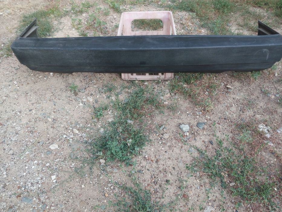 Бампер задний на Ваз-2109.