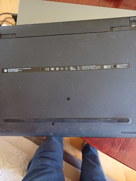 Продава лап топ   hp