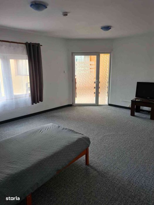 Cladiri autorizate ISU,18 camere,pretabil camin batrani/pensiun/cazare