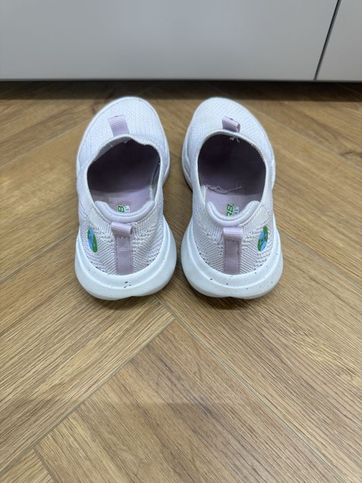 Кроссовки Skechers