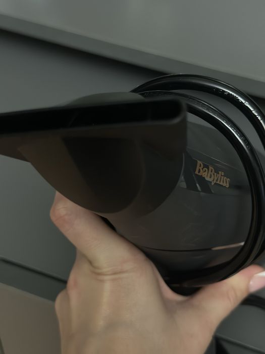 Продам фен BabyLiss