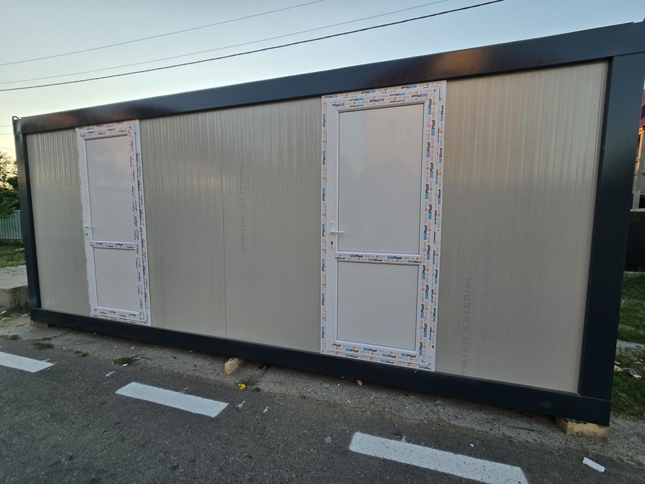 Vand container modular de locuit, cu grup sanitar