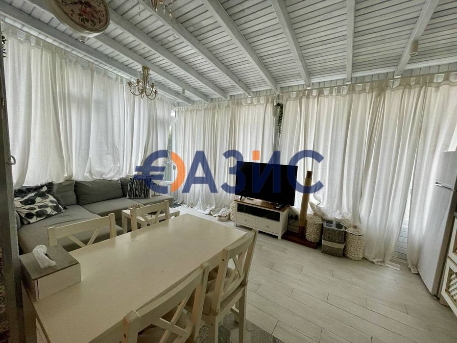 Тристаен апартамент в комплекс Sun Gate, 135 кв.м., Слънчев бряг,