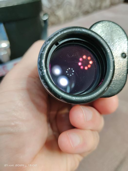 Продается бинокль легенда Zeiss 8x30