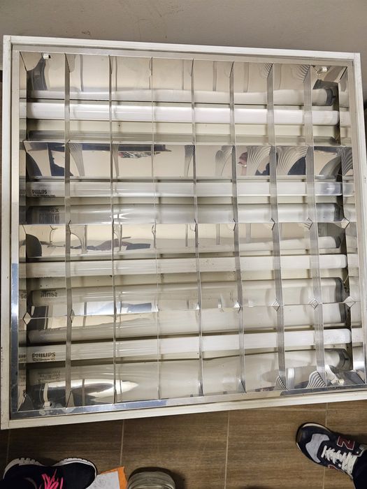 Луминисцентни осветителни тела/лампи