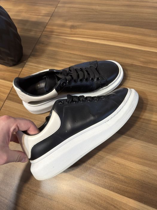 adidasi sneakers Alexander Mcqueen marimea 40 fit 41 purtati