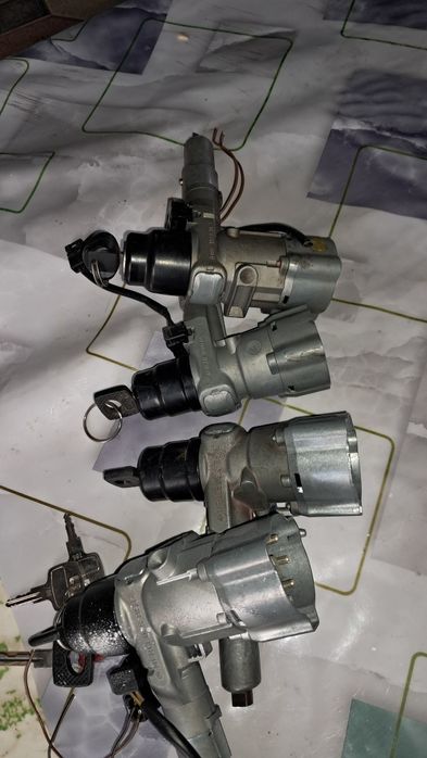 Мерс.124 Замок зажигания Мех.