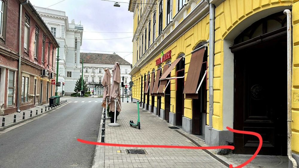 Vand / Inchiriez ULTRACENTRAL 2 apartamente -lângă Teatru
