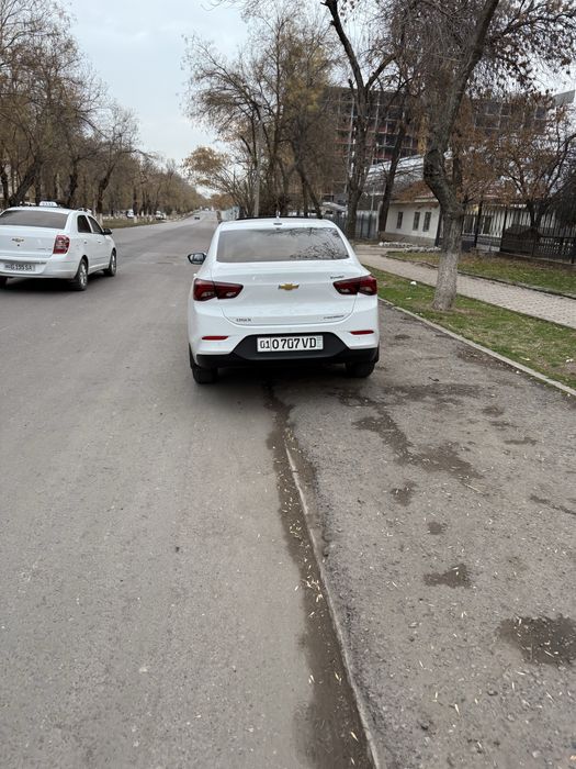 Onix premier 6 pozitciya full sotiladi