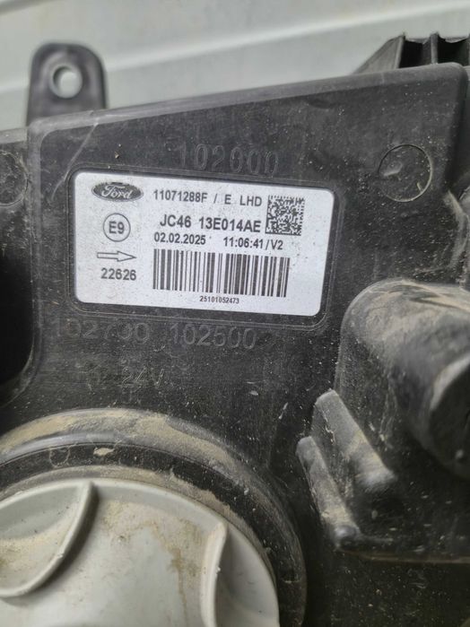 Far Stanga / Dreapta  FORD F MAX FMAX cod JC4613E014AE / JC4613E015AE