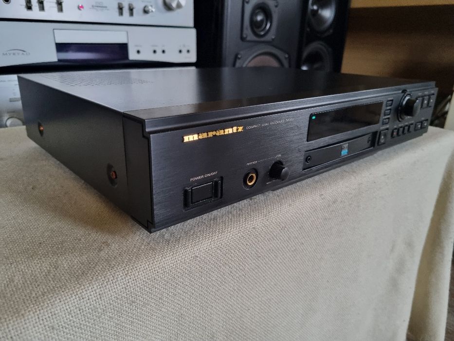 Marantz DR-700. Pentru Reconditionat sau Piese. Optic impecabil.