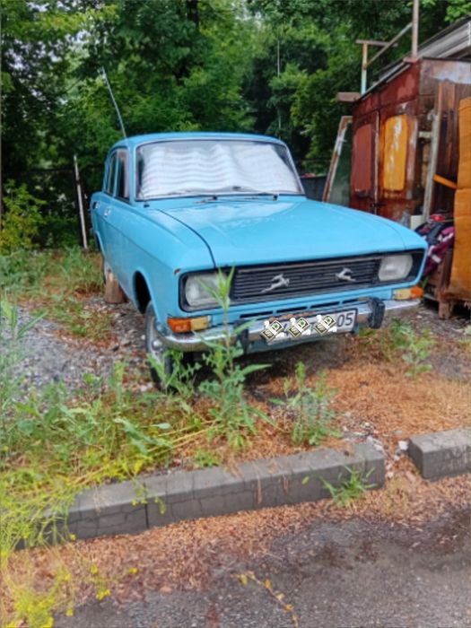 Продам москвич 2140