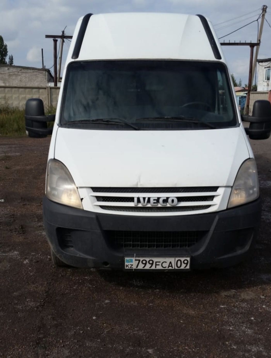 Iveco daily 2008. Ивеко Дейли 2008. Ивеко Дейли 2008 год. Iveco Daily 2008 магнитола. Продам фургон Ивеко.