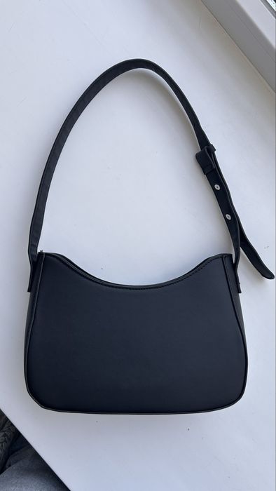 Сумочка багет чёрная