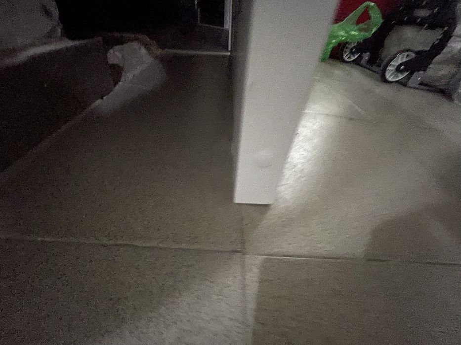 Двери почти новые