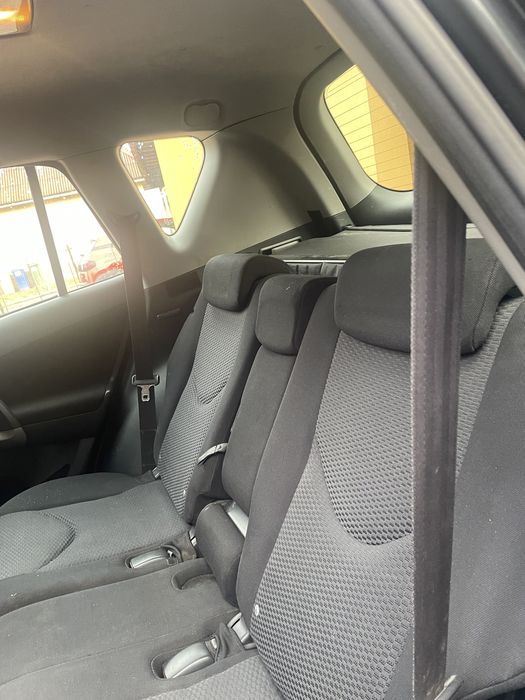 Toyota rav 4 an fabricatie 2006 decembrie