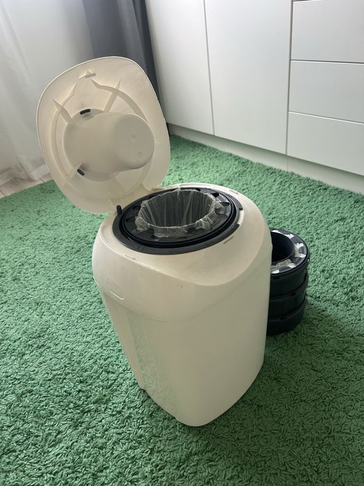 Coș scutece Tommee Tippee Sangenic + 3 rezerve – stare bună