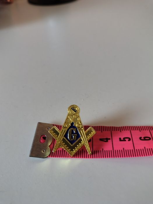 Pin masonic auriu