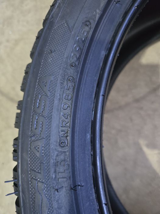 255/40/19 LASSA 4бр