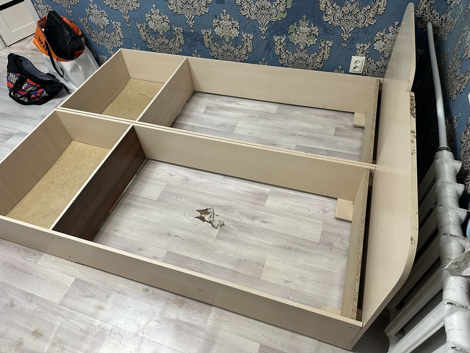 Продам кровати односпальные