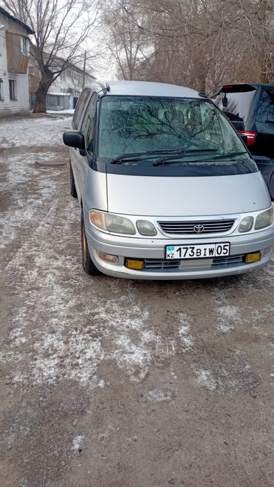 Тоёта эстима эмина