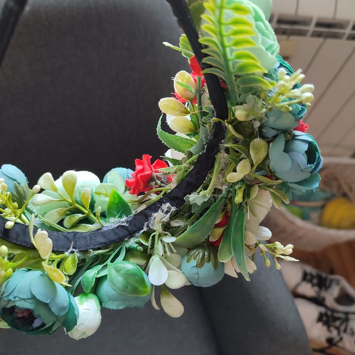 Диадема с цветя уникат