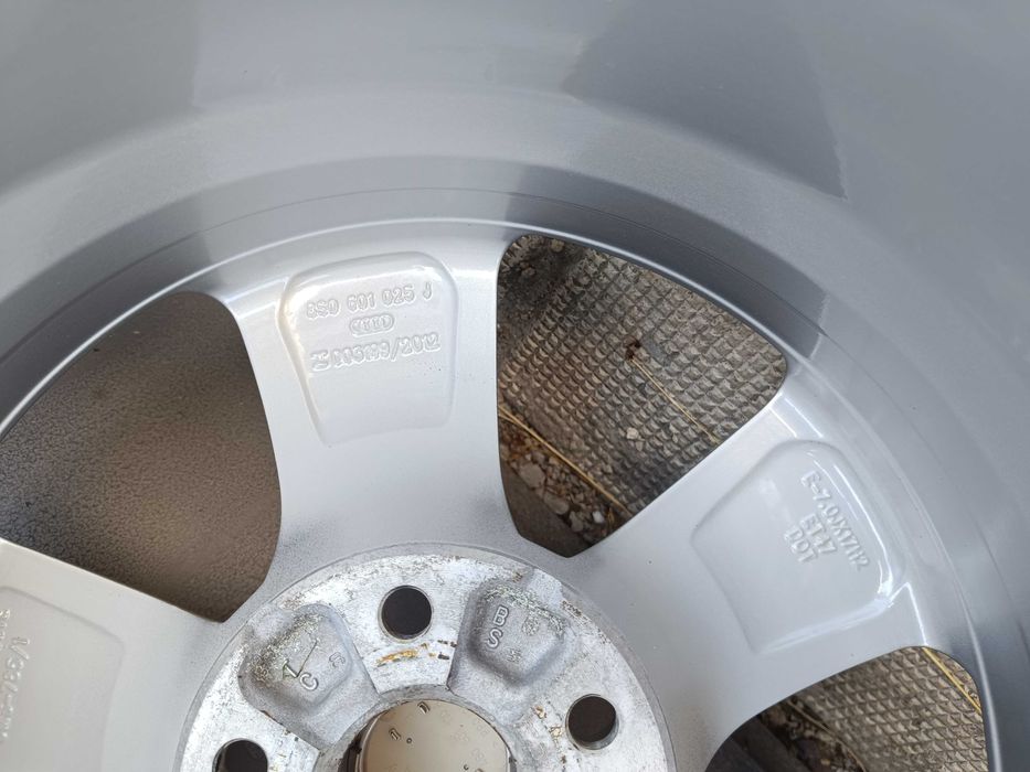 ОРИГИНАЛНИ джанти 17 ' 5x112 57,1 АУДИ TT A3 A4 / VW GOLF TOURAN SKODA