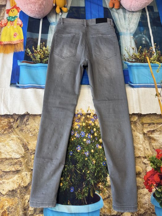 Pantaloni jeansi firme modele noi