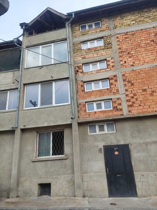 Продава се Къща в с. Манастир, Област Варна - 400 кв.м за 825 €/кв.м - Снимка #2