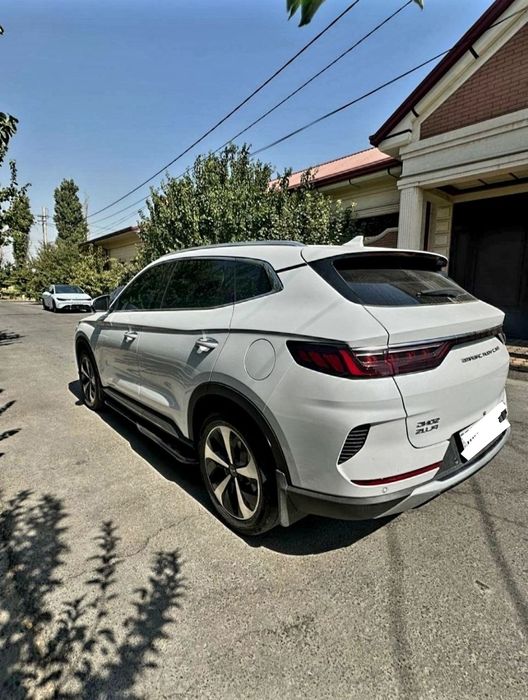 BYD Song plus гибрид
