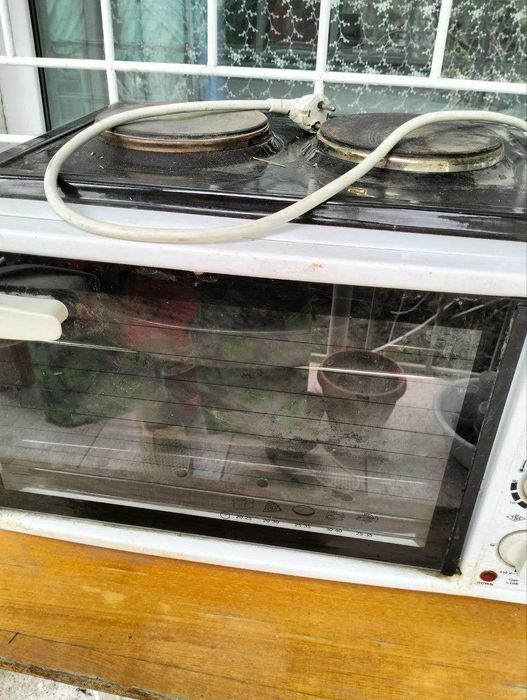 Электрическая плита