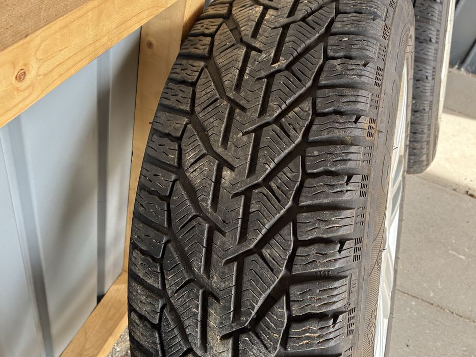 Set roți Opel Astra, Vectra – jante aliaj 17” + anvelope iarnă Nokian