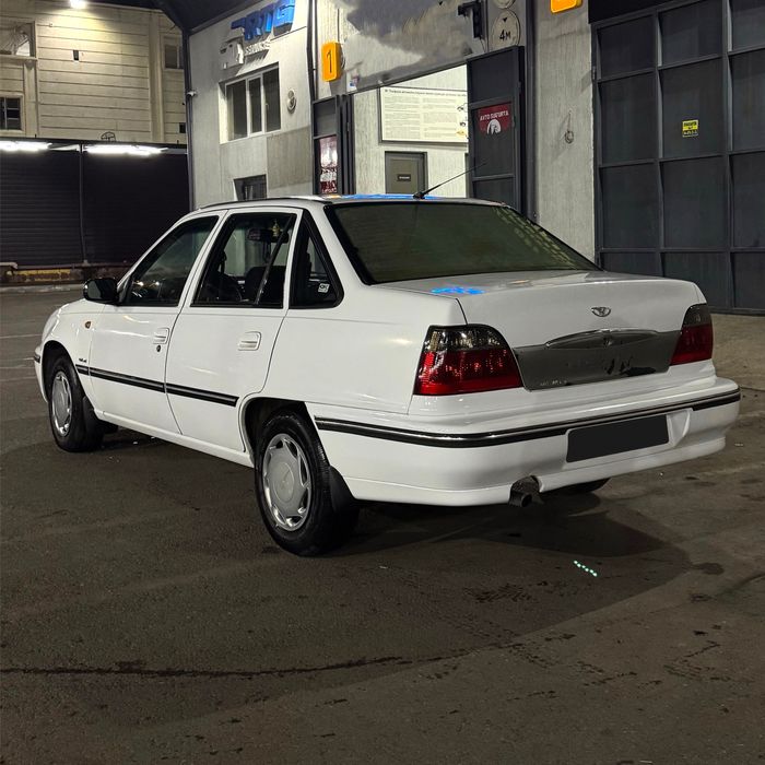 Nexia 1 Super salon srochno sotiladi