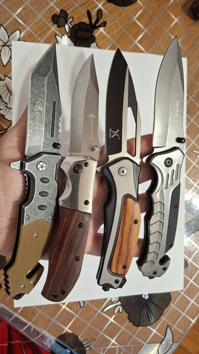 Briceag / Cuțit pliabil drumeție, pescuit, vânătoare, modele diverse