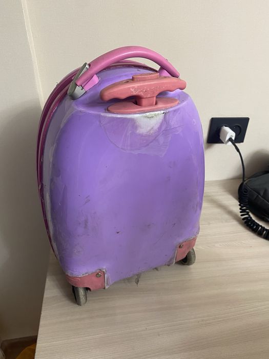 Детский чемодан качественный