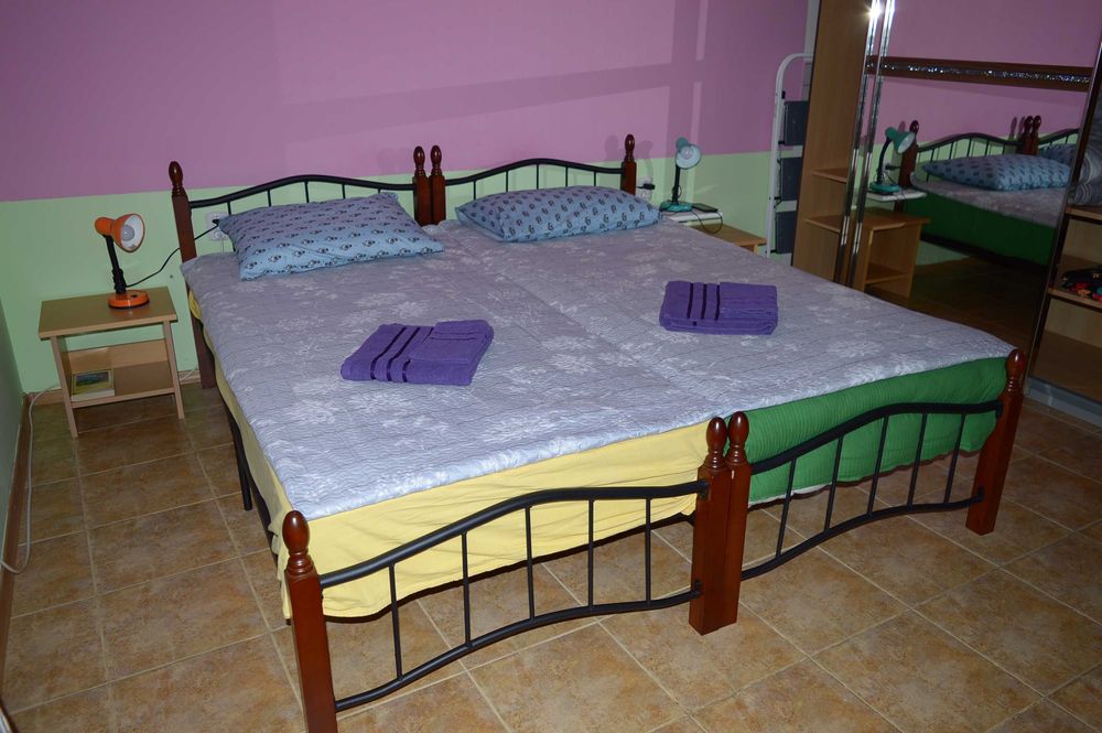 Дава се под наем Едностаен апартамент в Варна, Бриз - 24 кв.м за 270 € - Снимка #3