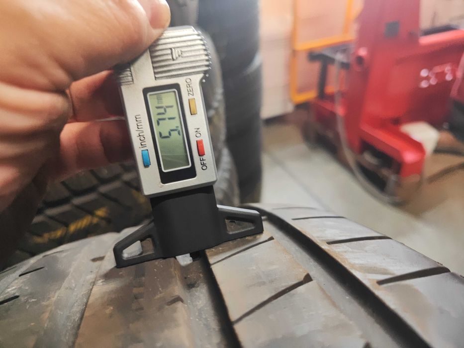 4бр. летни гуми 235/60/18 Goodyear