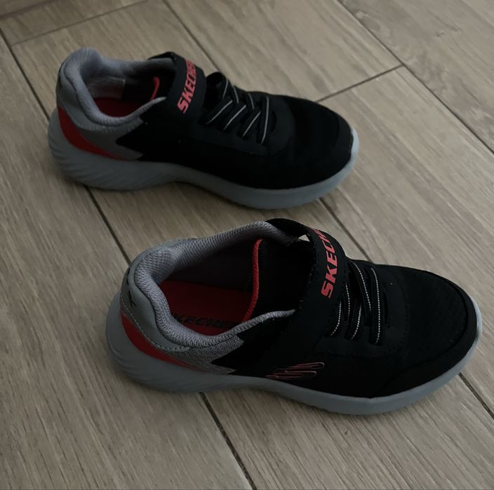 Vand Skechers copii