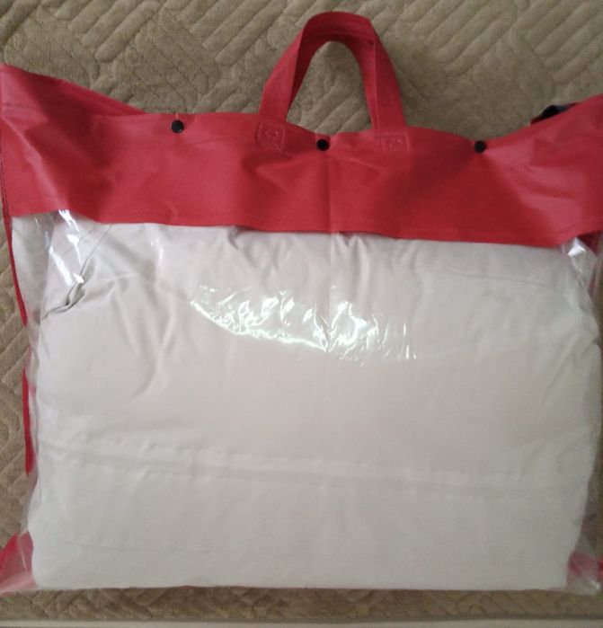 Продается новый пуховик